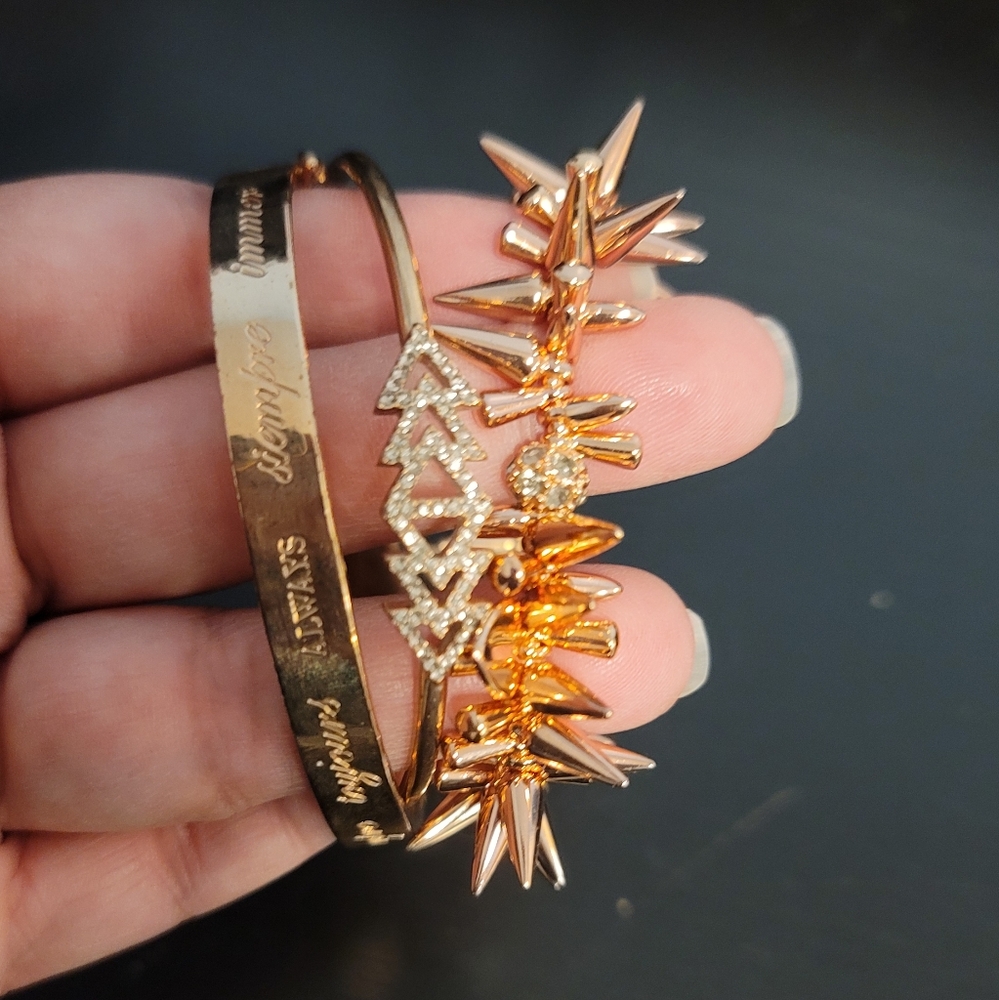 3 Bracelets Rose Color